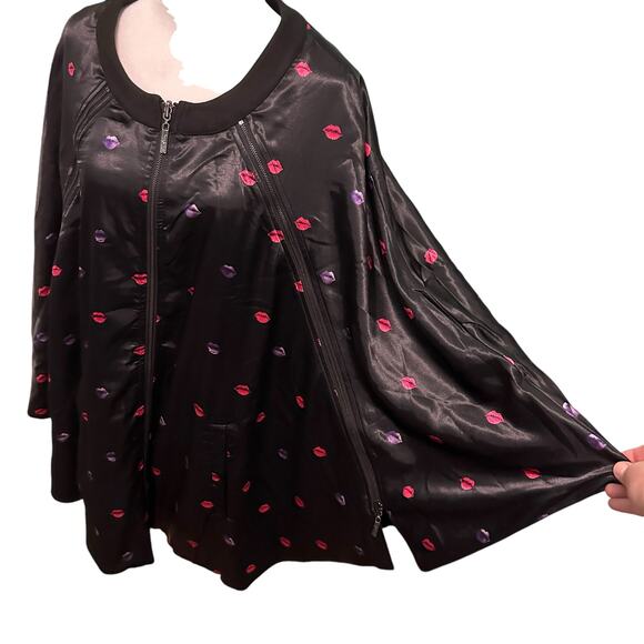 Melissa McCarthy x Seven Blck Reversible Zipper Cape Poncho Satin Lipstick Kiss - Picture 11 of 16